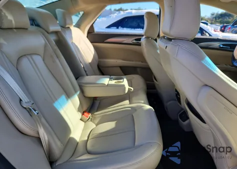 2020 Lincoln Mkz from USA, damaged, VIN 3LN6L5B98LR620461